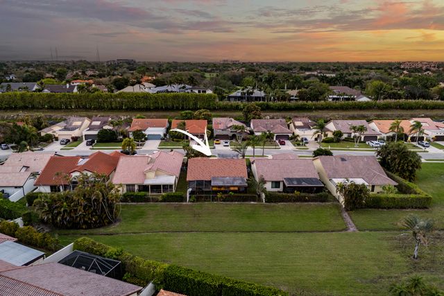 7587 Solimar Circle, Boca Raton, FL 33433