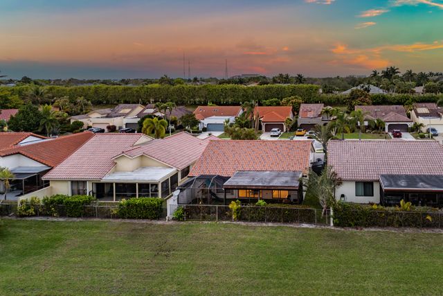 7587 Solimar Circle, Boca Raton, FL 33433