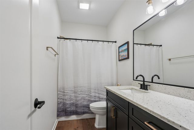 4708 90th Street, Urbandale, IA 50322