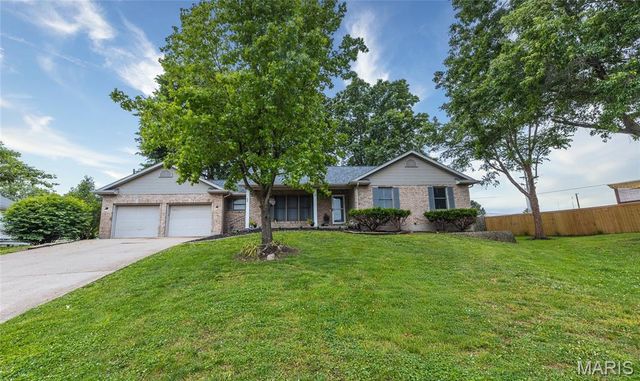 227 Robin Court, Bourbon, MO 65441