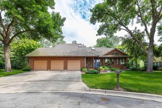 1501 Camberwell Court, Middleton, WI 53562