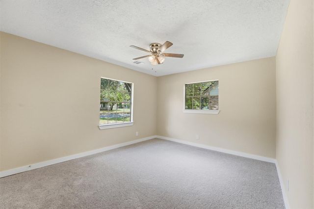 7038 Gillen Street, Hockley, TX 77087
