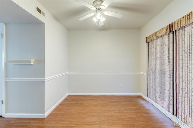 9039 W Swan Circle, Brentwood, MO 63144