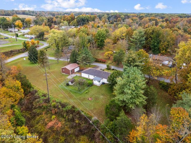 306 Valley View Dr, Radcliff, KY 40160