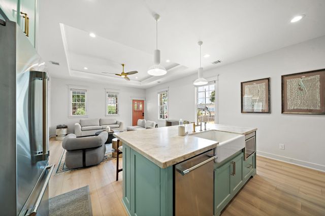 1825 Avenue N Street, Galveston, TX 77550