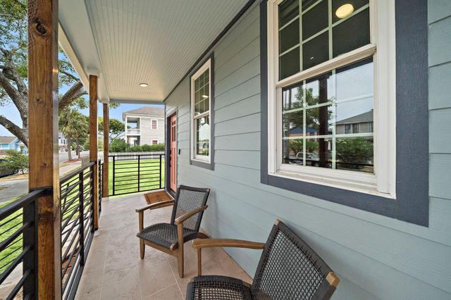 1825 Avenue N Street, Galveston, TX 77550