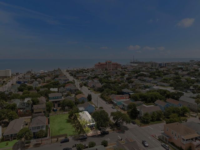 1825 Avenue N Street, Galveston, TX 77550