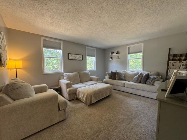47324 355th Avenue, Kasota, MN 56050