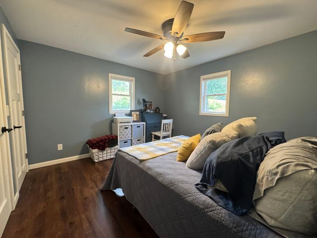 47324 355th Avenue, Kasota, MN 56050