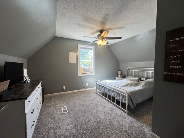 47324 355th Avenue, Kasota, MN 56050
