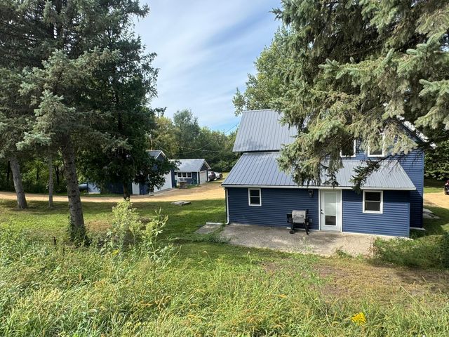 47324 355th Avenue, Kasota, MN 56050