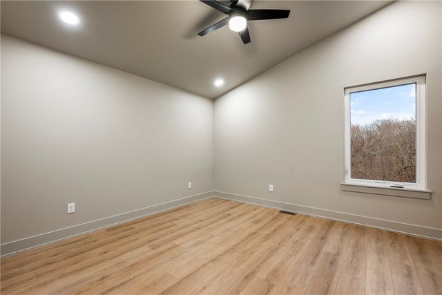 20 Yarrow Lane, Bella Vista, AR 72715