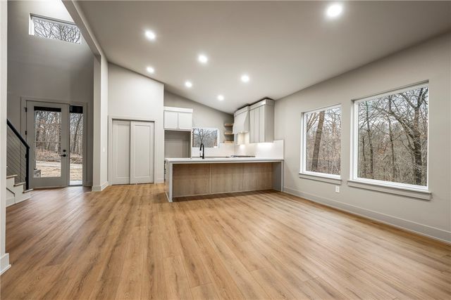 20 Yarrow Lane, Bella Vista, AR 72715