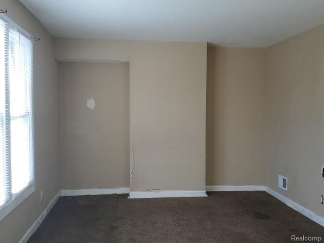 3300 Waverly Street, Detroit, MI 48238