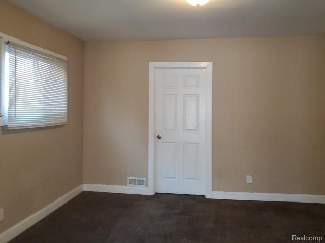 3300 Waverly Street, Detroit, MI 48238