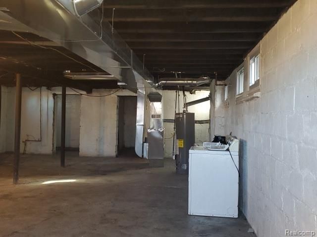 3300 Waverly Street, Detroit, MI 48238