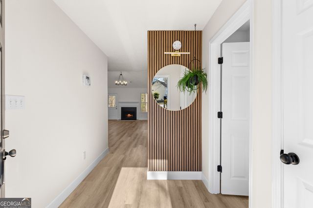 6604 Chesepeake Trail, Rex, GA 30273