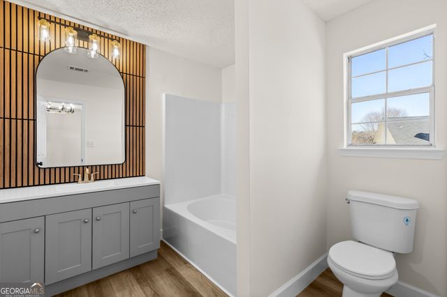 6604 Chesepeake Trail, Rex, GA 30273