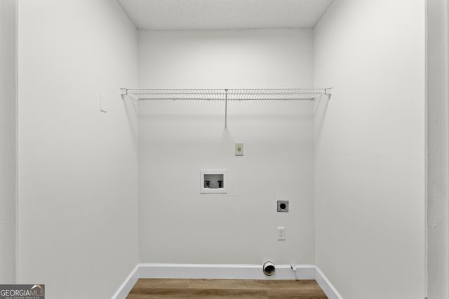 6604 Chesepeake Trail, Rex, GA 30273