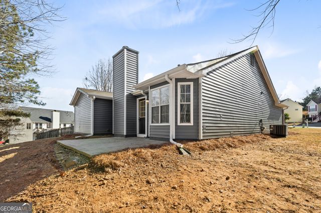 6604 Chesepeake Trail, Rex, GA 30273