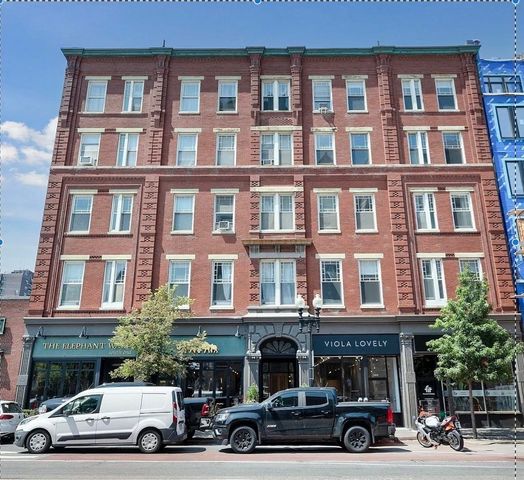 1411 Washington St 21, Boston, MA 02118
