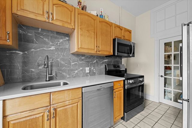 1411 Washington St 21, Boston, MA 02118
