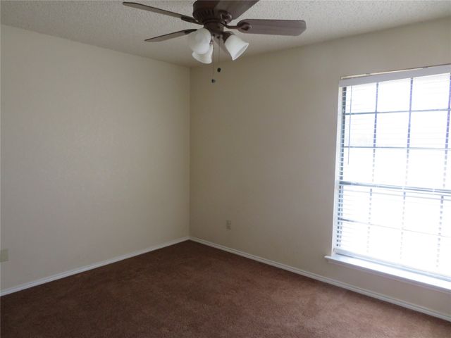 443 Warbler Drive, Desoto, TX 75115