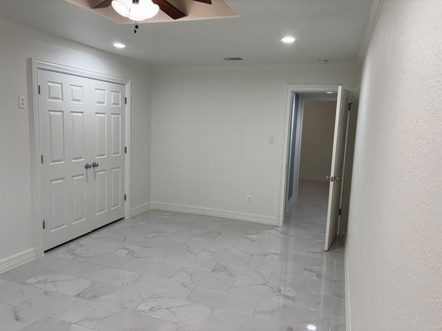 7718 Breezeway Street, Houston, TX 77040