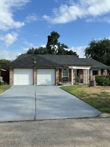 7718 Breezeway Street, Houston, TX 77040