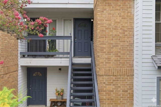 11311 Sir Winston St Apt 806, San Antonio, TX 78216