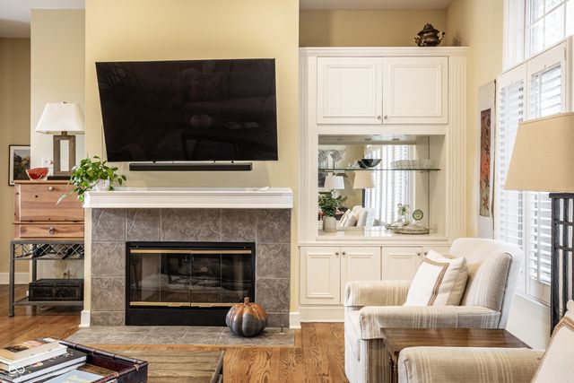 337 Millridge Drive, Carmel, IN 46290