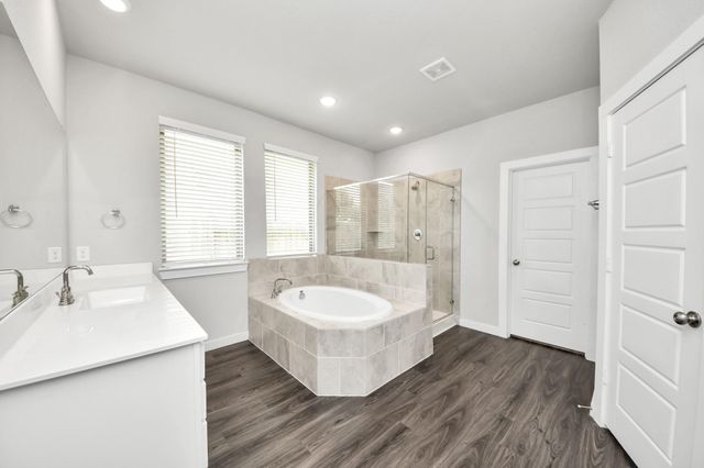 4707 Great Acre Lane, Fresno, TX 77545