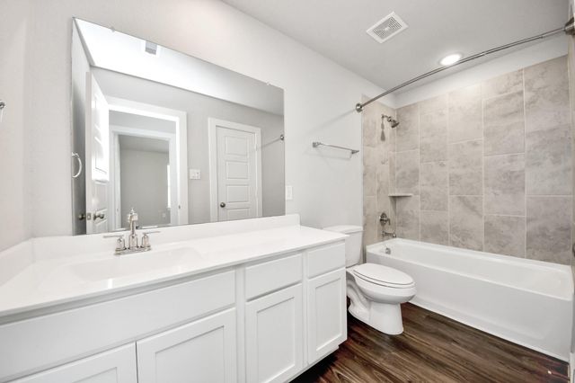 4707 Great Acre Lane, Fresno, TX 77545