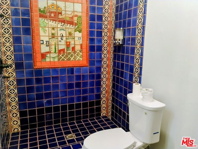 8170 Gould Avenue, Los Angeles, CA 90046