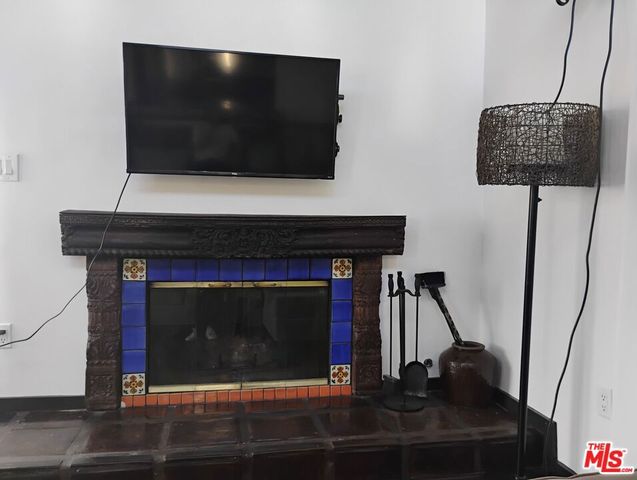 8170 Gould Avenue, Los Angeles, CA 90046