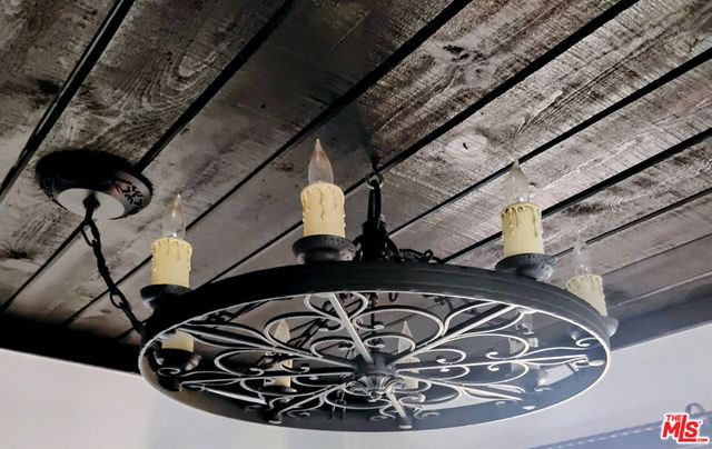 8170 Gould Avenue, Los Angeles, CA 90046