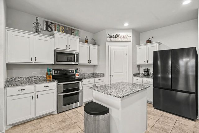 225 Olympia Marble Drive, Fort Worth, TX 76131