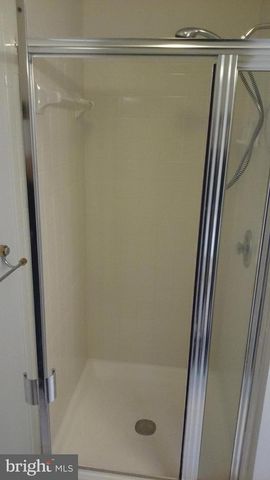 618 TAZEWELL ST N, Arlington, VA 22203