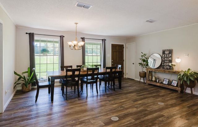 15 Dogwood Dr, Arkadelphia, AR 71923