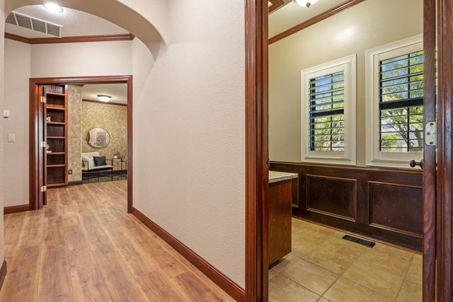 2410 Brittany Ct, Lodi, CA 95242