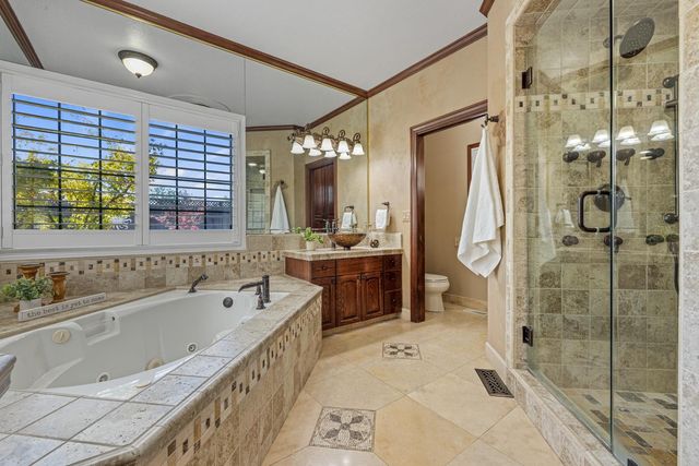 2410 Brittany Ct, Lodi, CA 95242