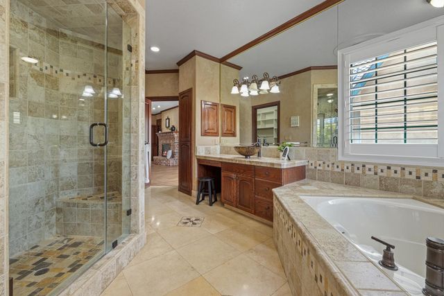 2410 Brittany Ct, Lodi, CA 95242