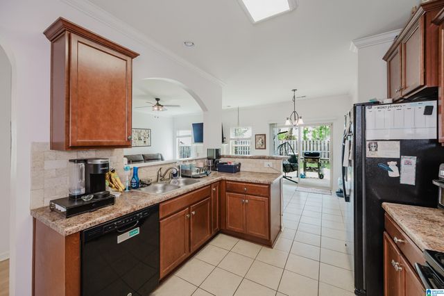 1045 PINE VALLEY DRIVE, Calera, AL 35040