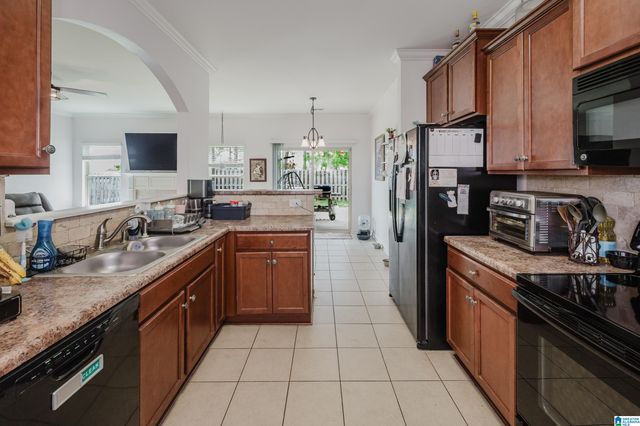1045 PINE VALLEY DRIVE, Calera, AL 35040