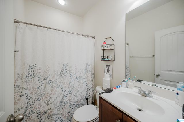 1045 PINE VALLEY DRIVE, Calera, AL 35040