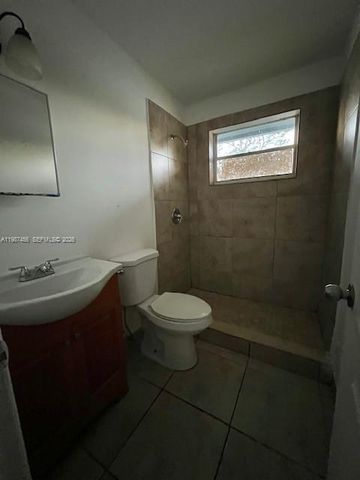 2746 Johnson St w, Hollywood, FL 33020