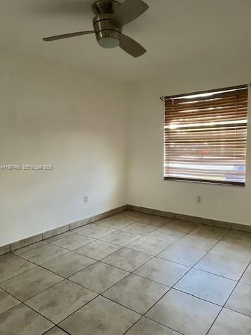 2746 Johnson St w, Hollywood, FL 33020