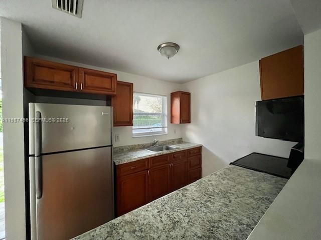 2746 Johnson St w, Hollywood, FL 33020