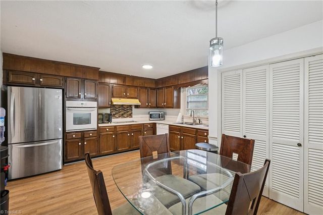 4407 Bromley Drive, Greensboro, NC 27406