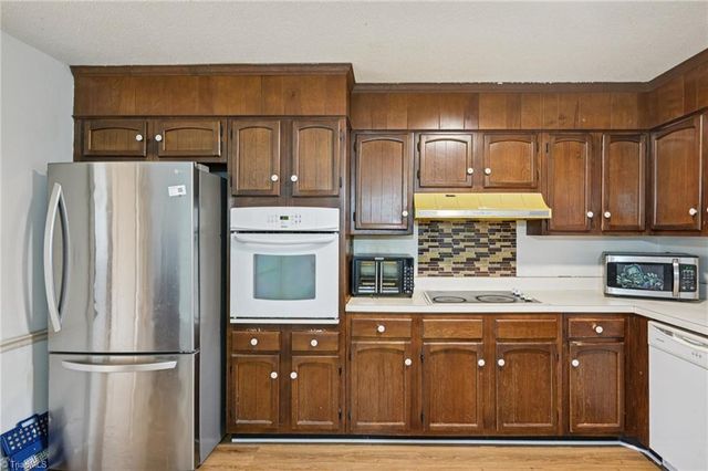 4407 Bromley Drive, Greensboro, NC 27406